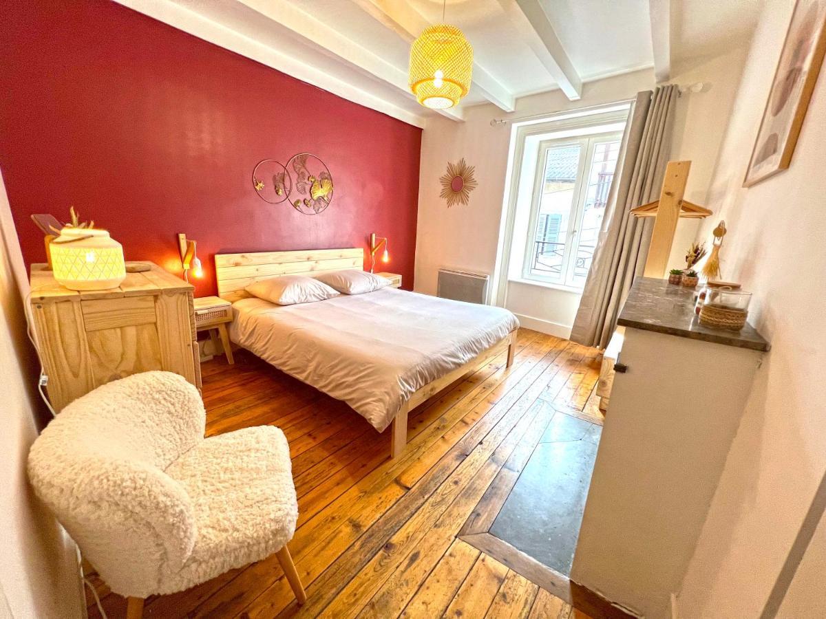Gite Cosy Avec Jacuzzi Classe 3 Etoiles Poncin Екстериор снимка